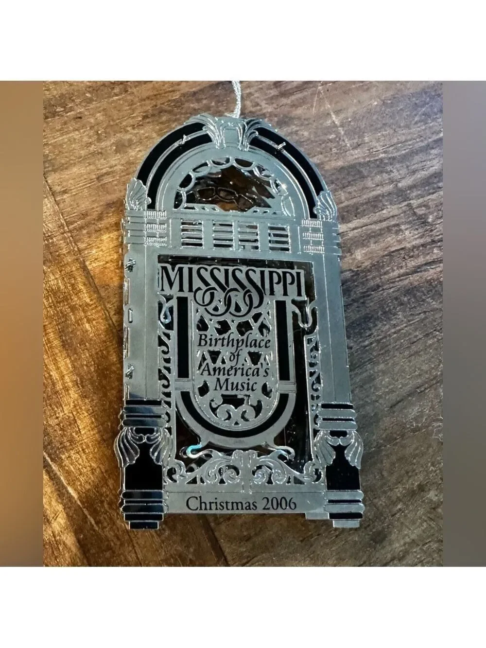 Mississippi Jukebox-shaped Christmas 2006 Ornament from MS Governor’s Mansion